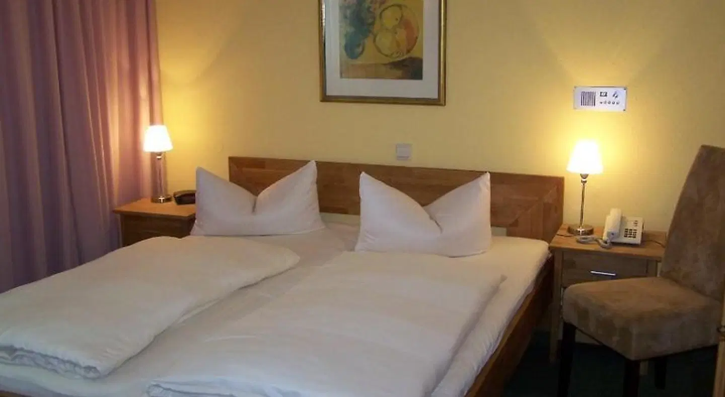 Hotel Am Stiftsberg ROOM_EXAMPLE
