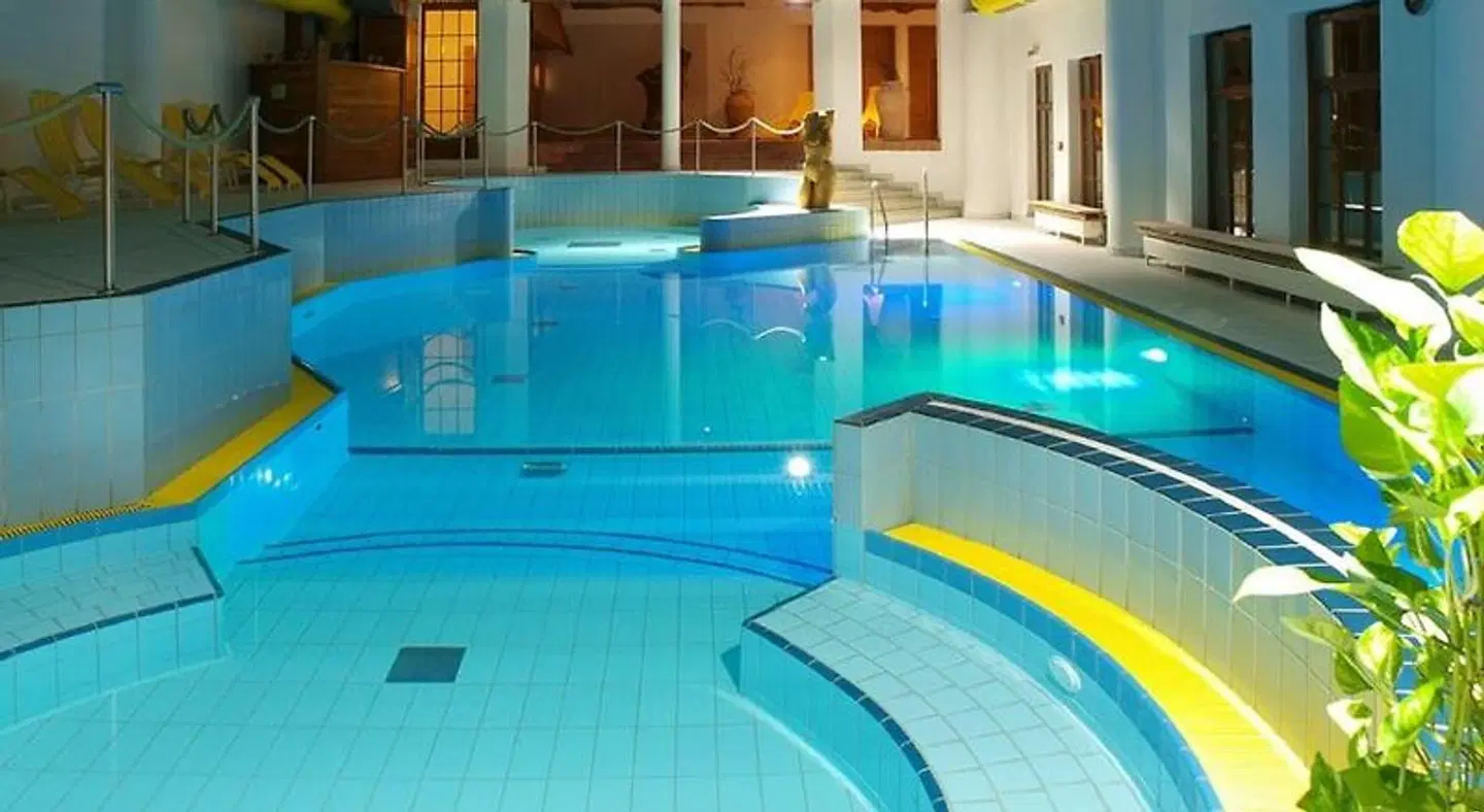 Reit-und Sporthotel Nordmann Hallenbad