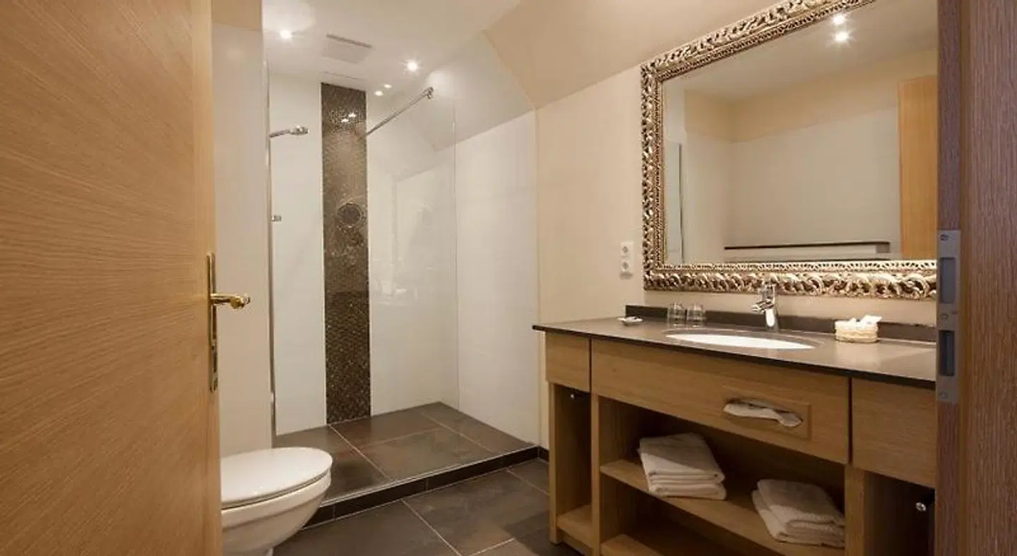 Hotel Neuwarft Badezimmer
