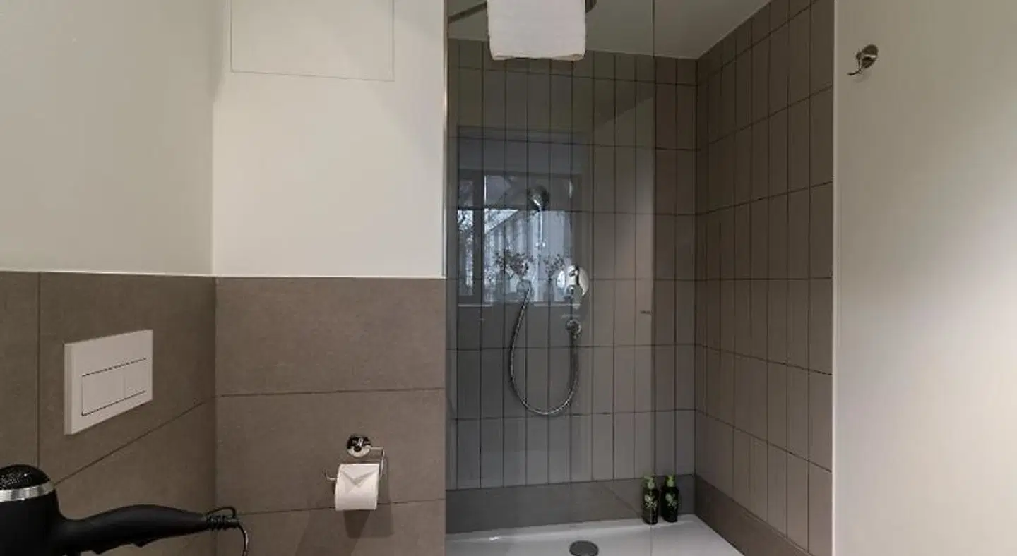 Limehome München Olschewskibogen Badezimmer