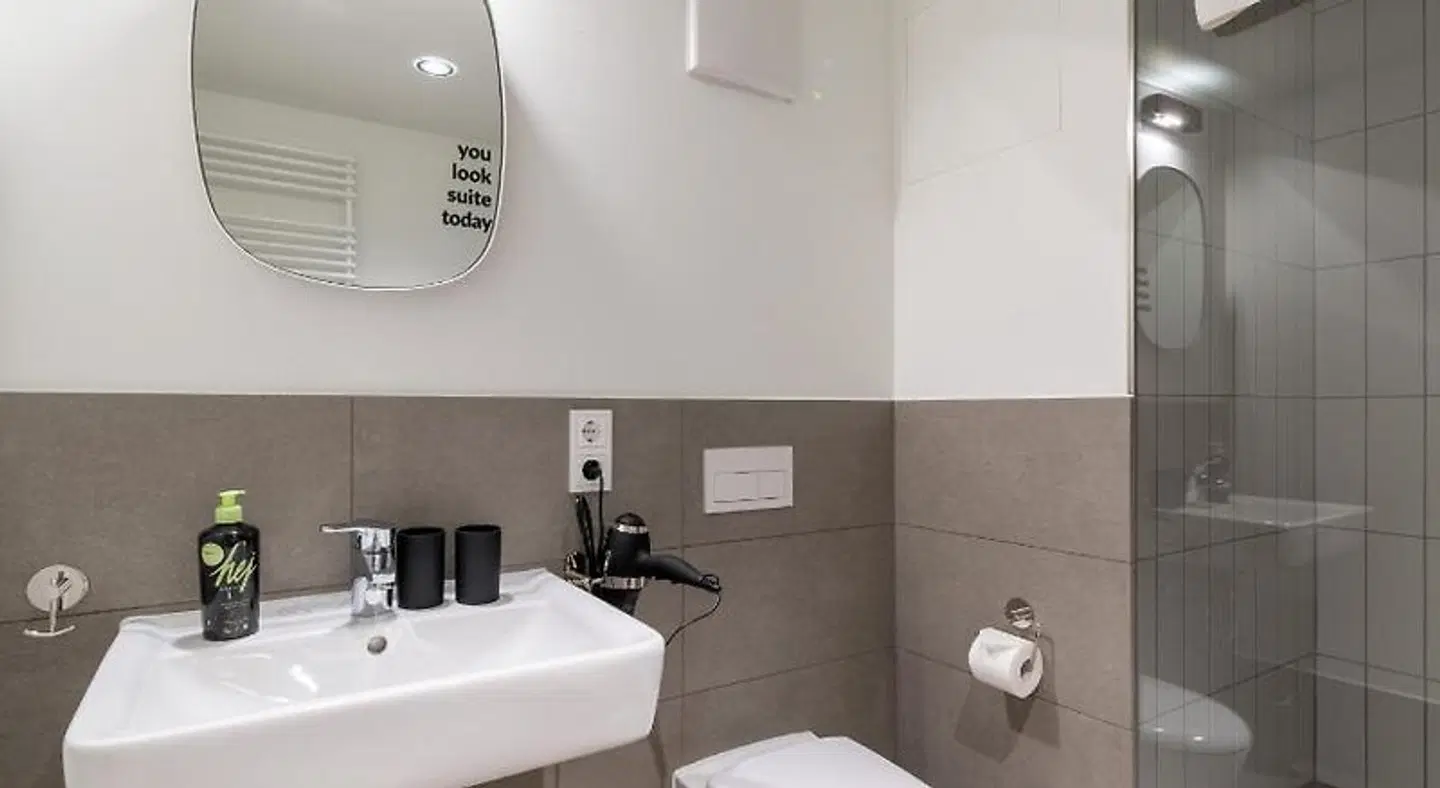 Limehome München Olschewskibogen Badezimmer