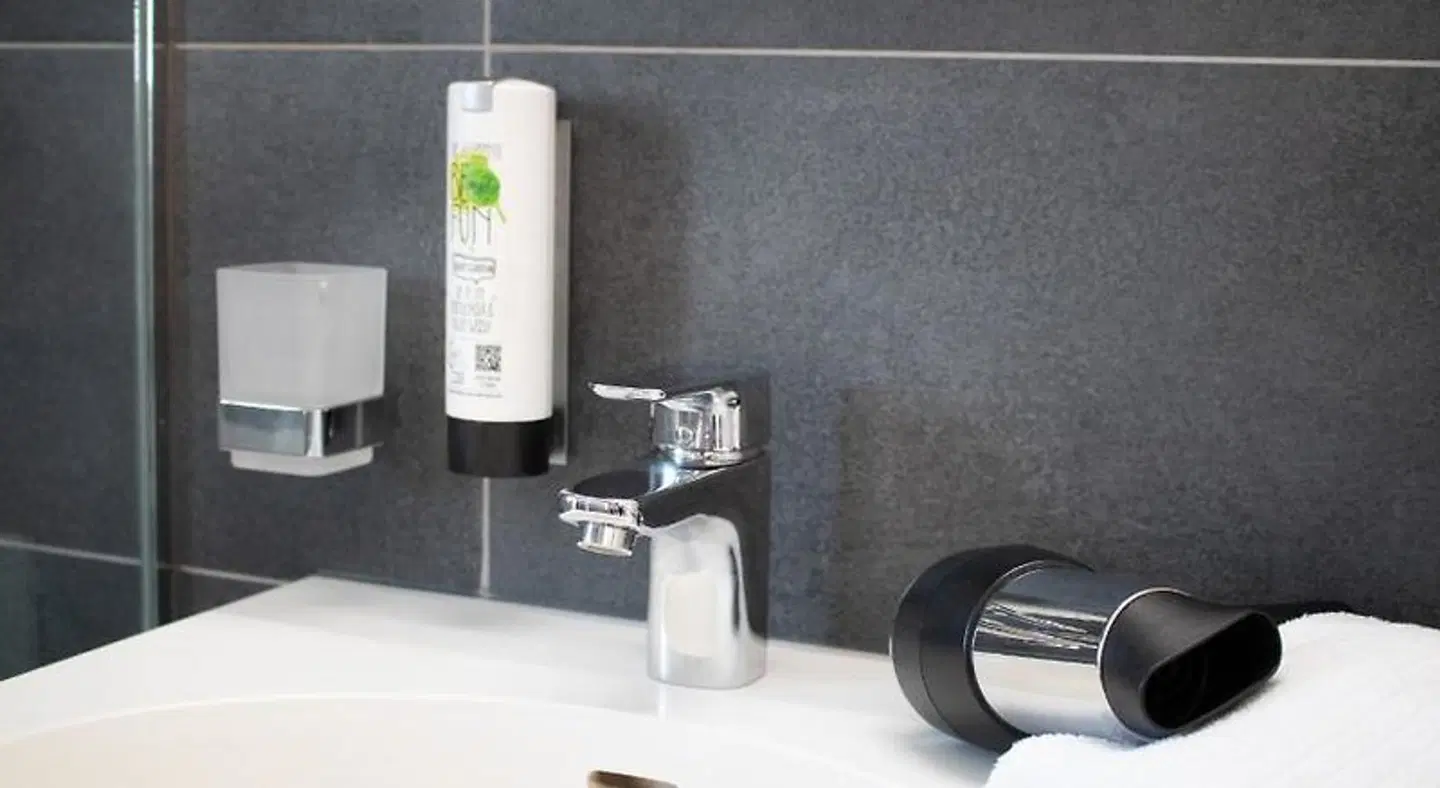 KF Hotel MODEL_IMPRESSION