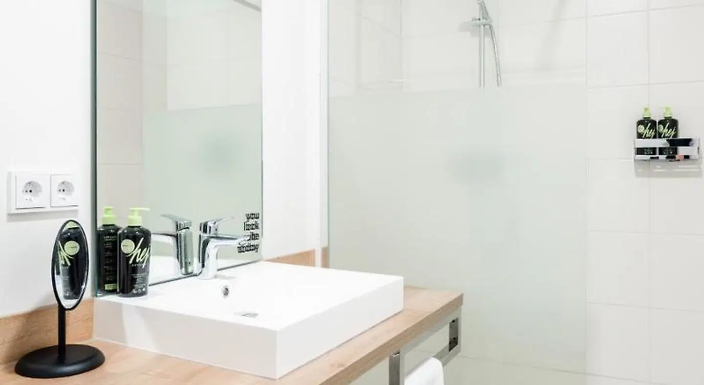 Limehome Bamberg Keßlerstraße Badezimmer