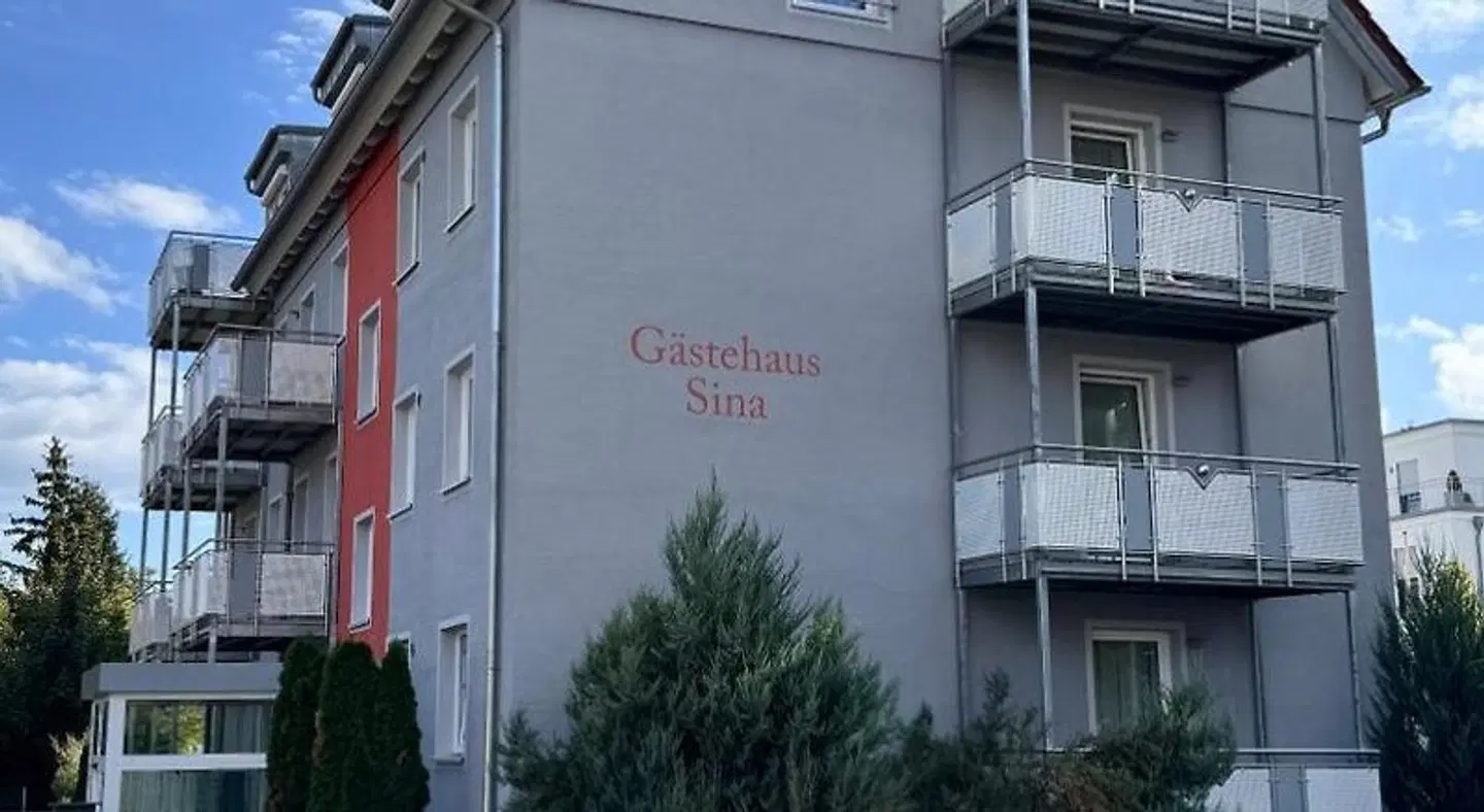 Goldener Schlüssel EXTERIOR