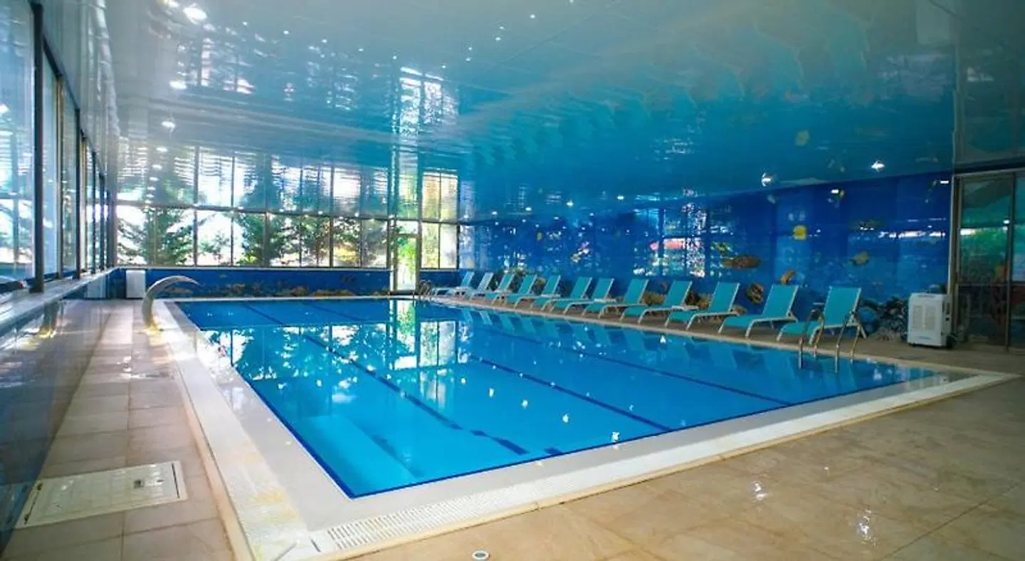 Graf Victor Hotel Hallenbad