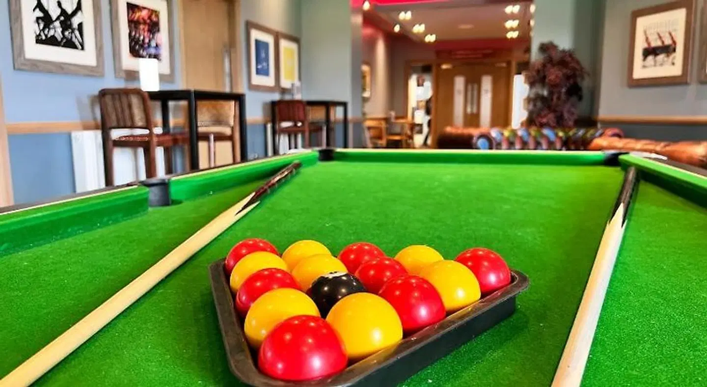 Gailes SPORTS_AND_LEISURE