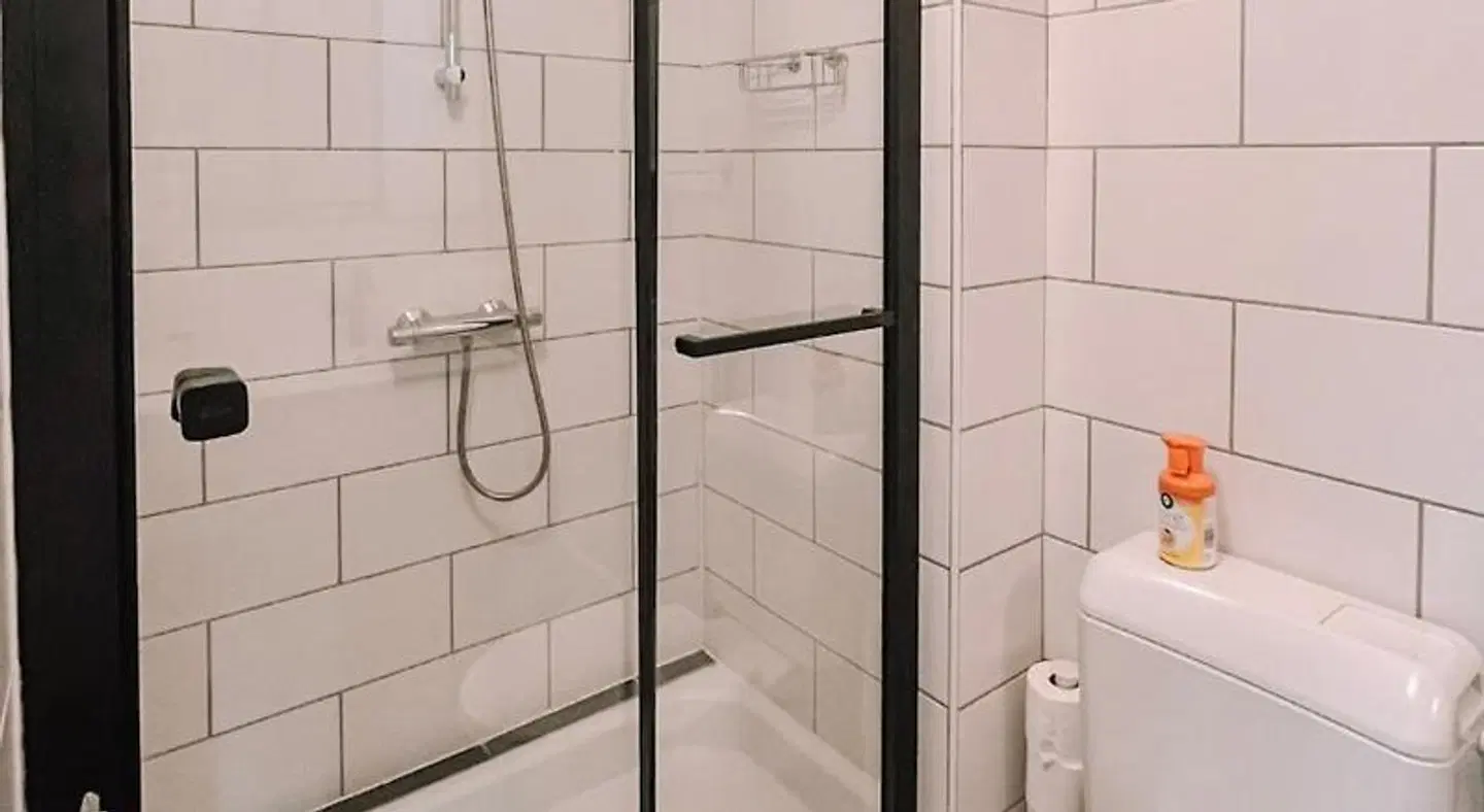 Hotel Le Genepy Badezimmer