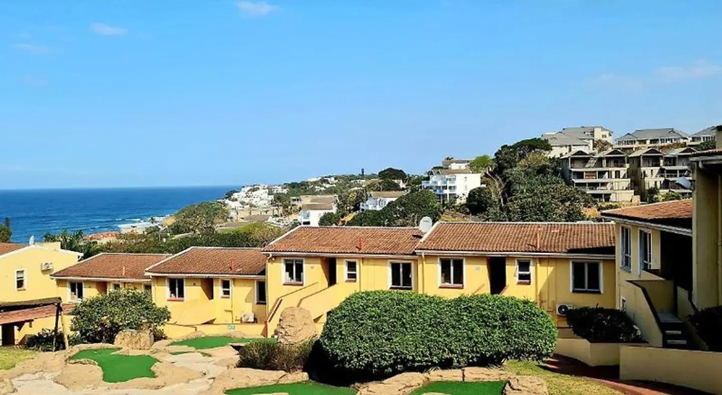 Chaka's Rock Chalets EXTERIOR