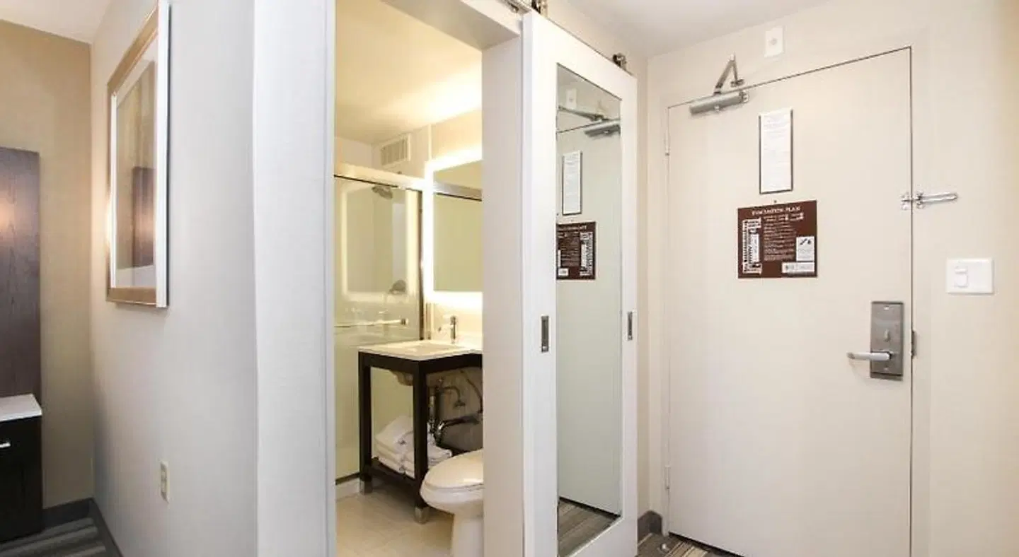 Holiday Inn Express - Downtown San Diego ROOM_EXAMPLE