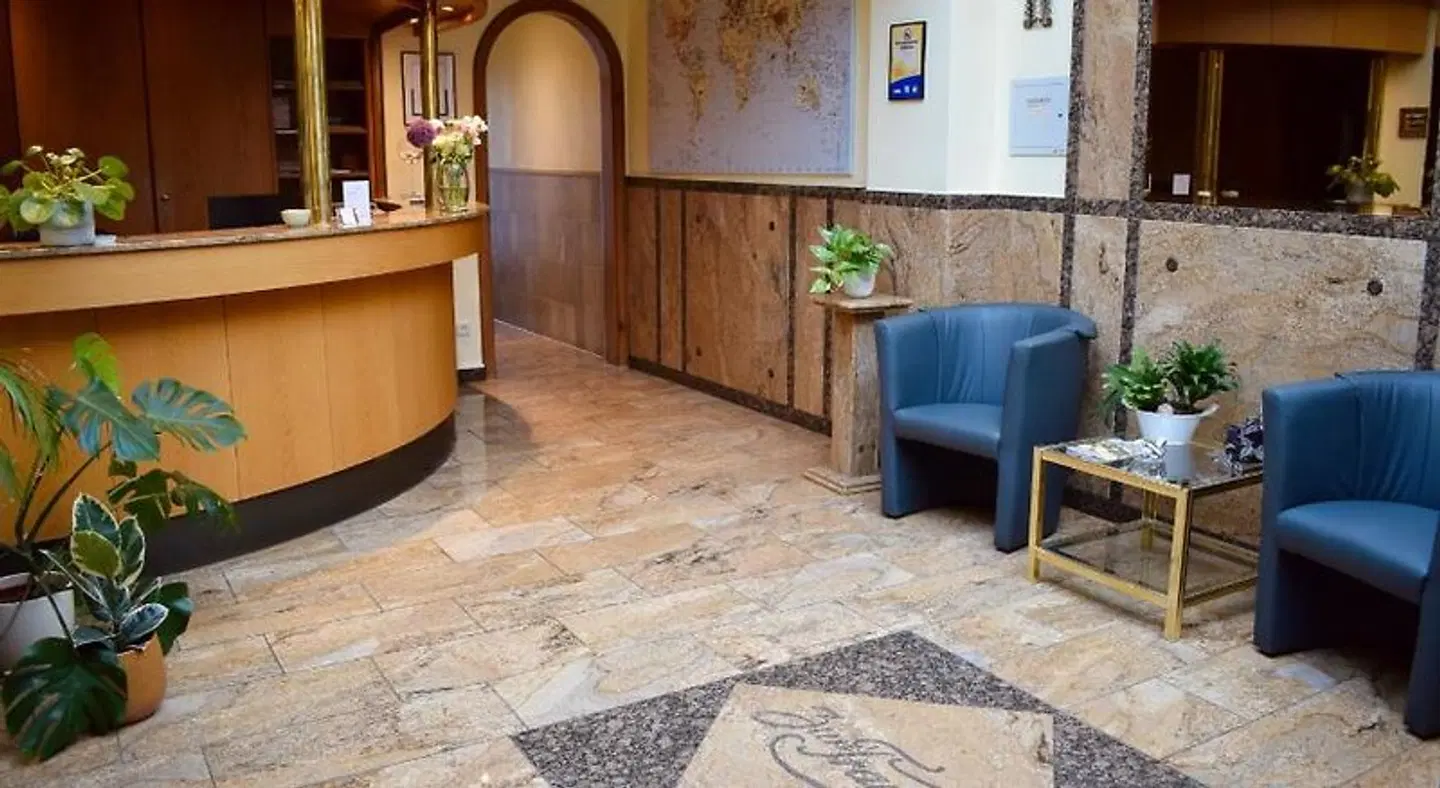 Zur Traube LOUNGE_LOBBY