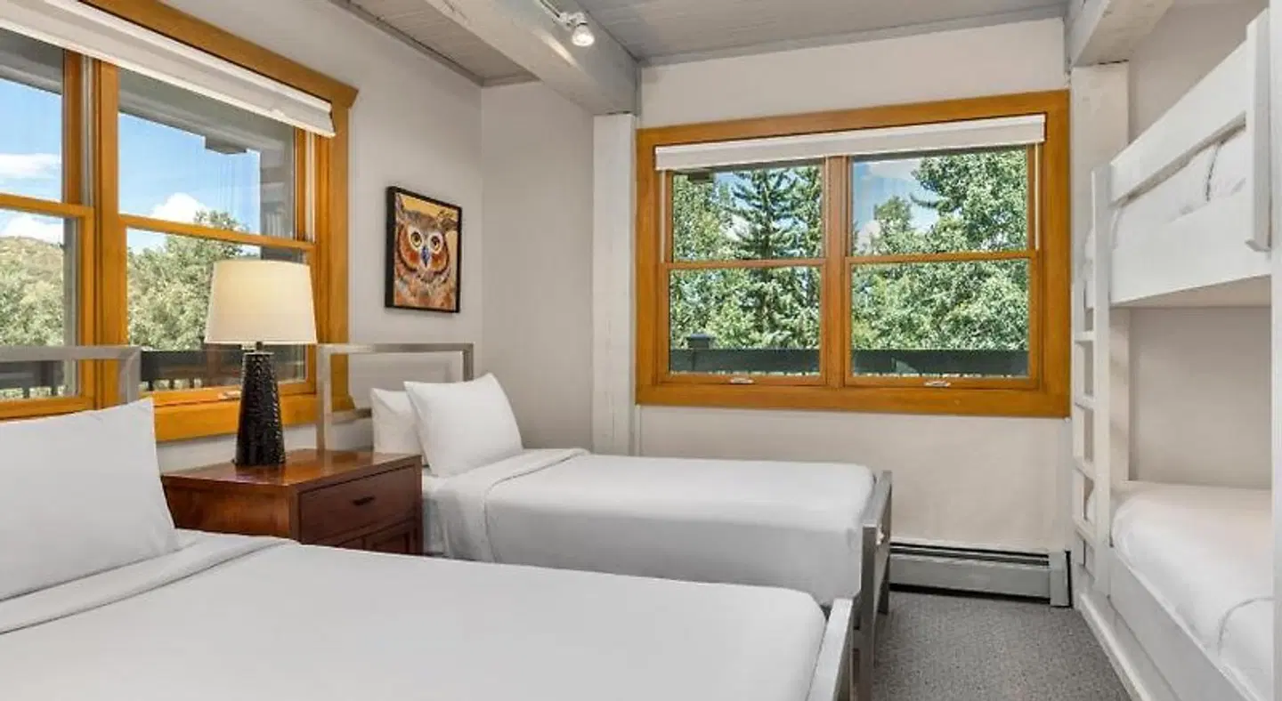 Top Of The Village ROOM_EXAMPLE