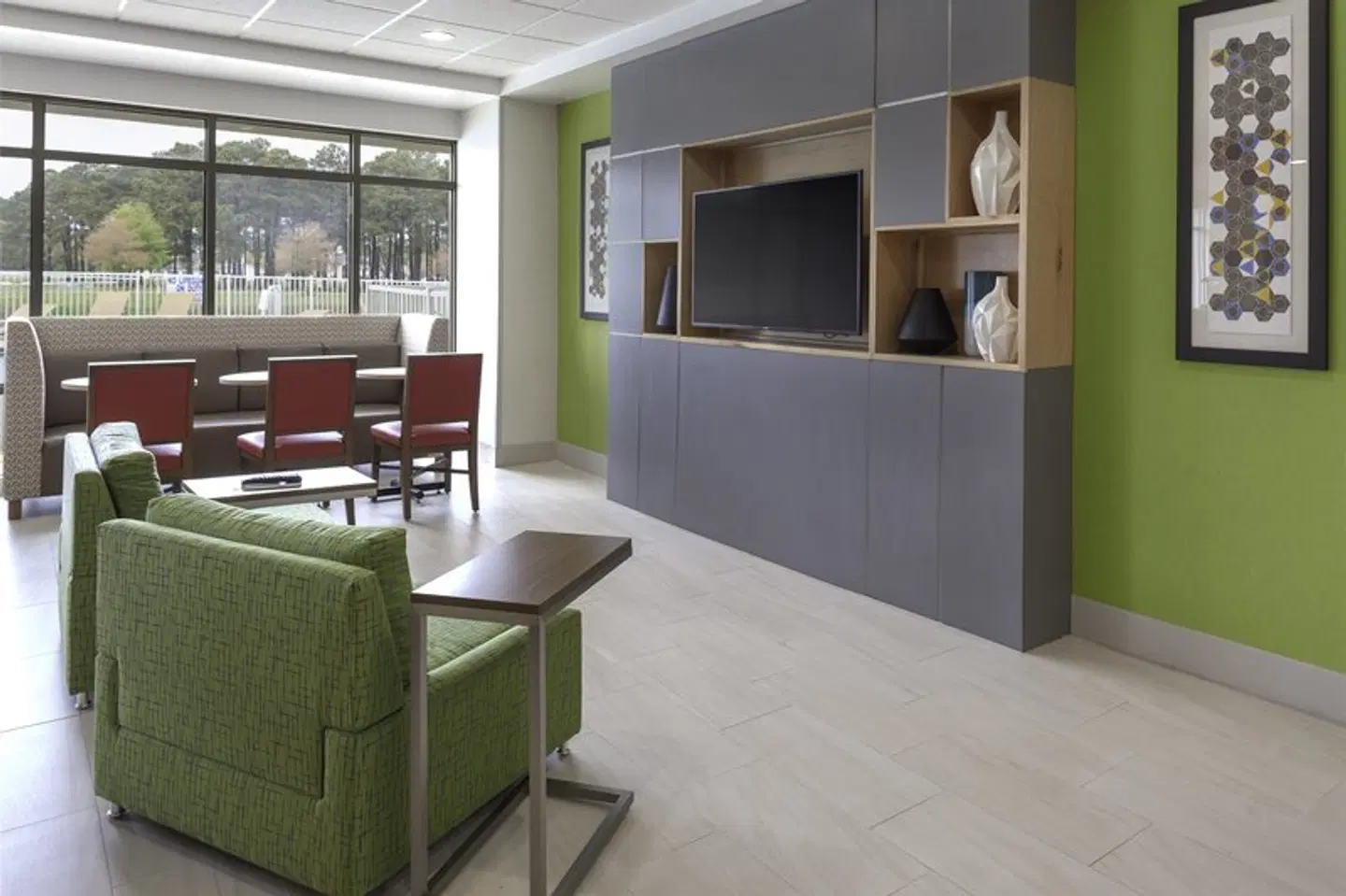 Holiday Inn Express Myrtle Beach-Broadway@The Bch by IHG LOUNGE_LOBBY
