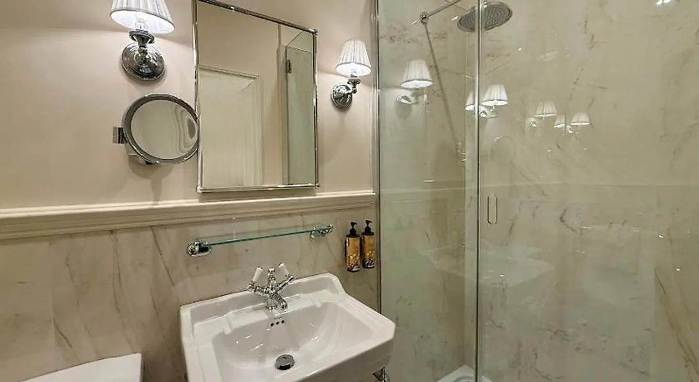 Berkeley House Badezimmer