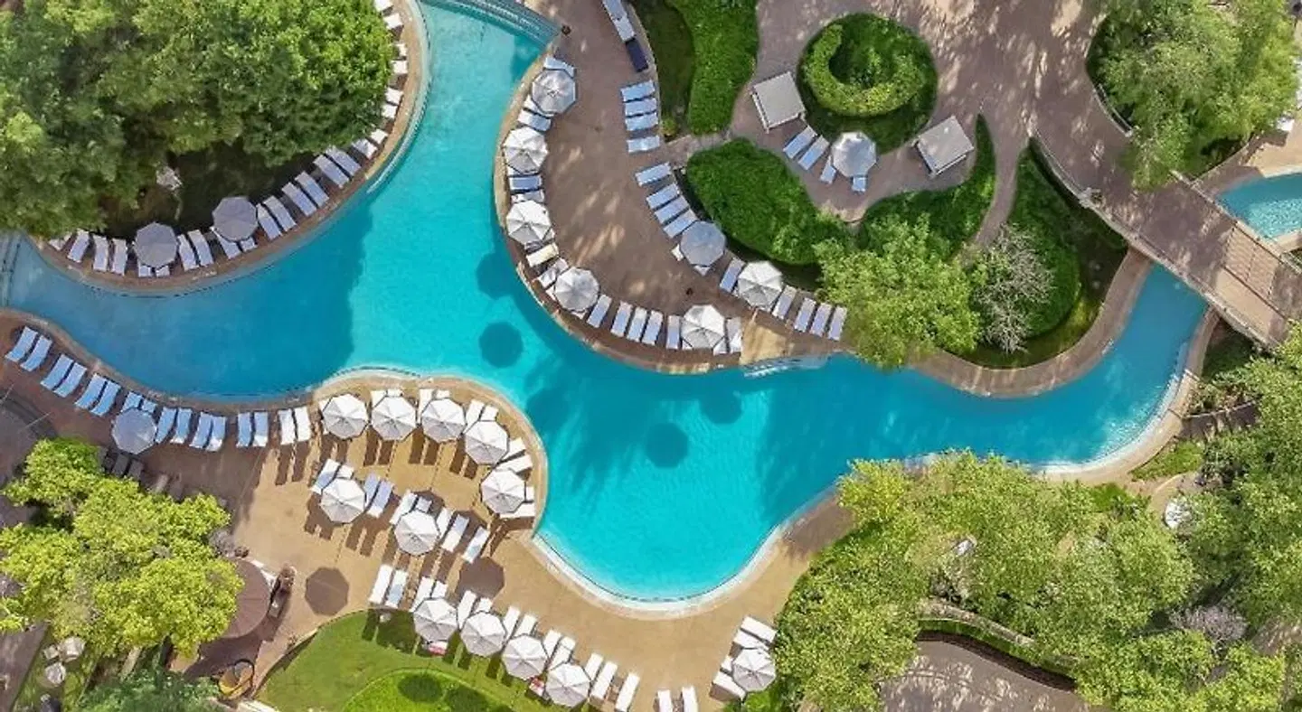 Four Seasons Resort and Club Dallas at Las Colinas OUTDOOR_POOL