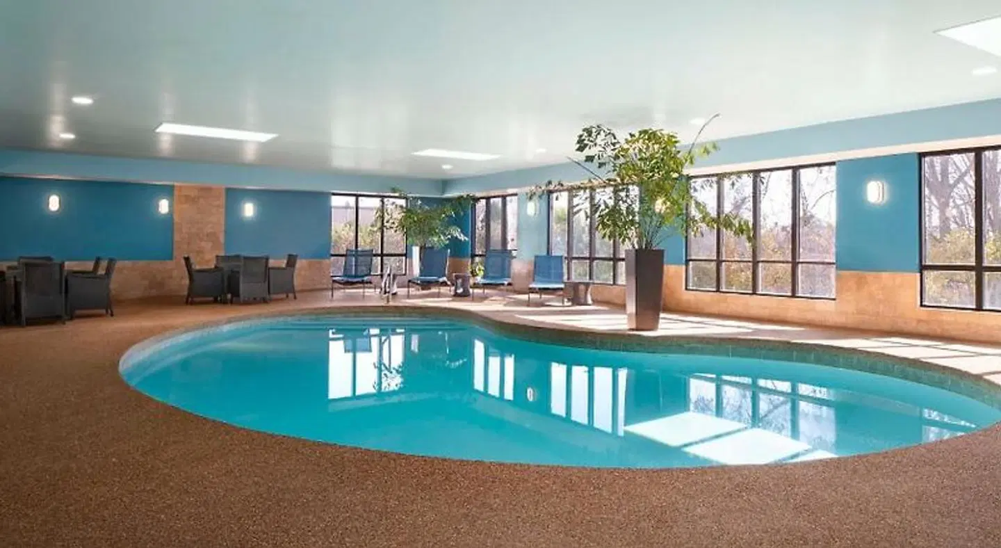 Hampton Inn Chicopee/Springfield HEALTH_BEAUTY
