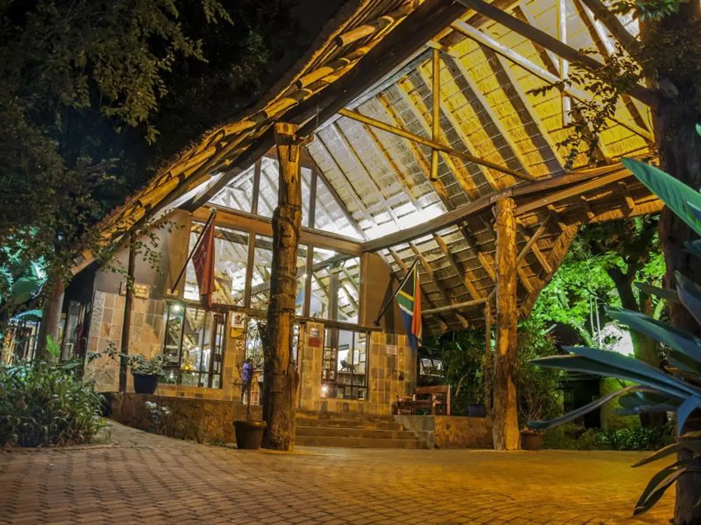 Kedar Heritage Lodge, Conference Centre & Spa LANDSCAPE