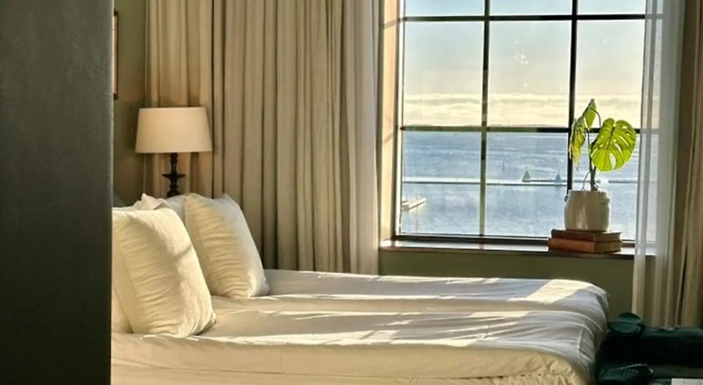 Steam Hotel ROOM_EXAMPLE