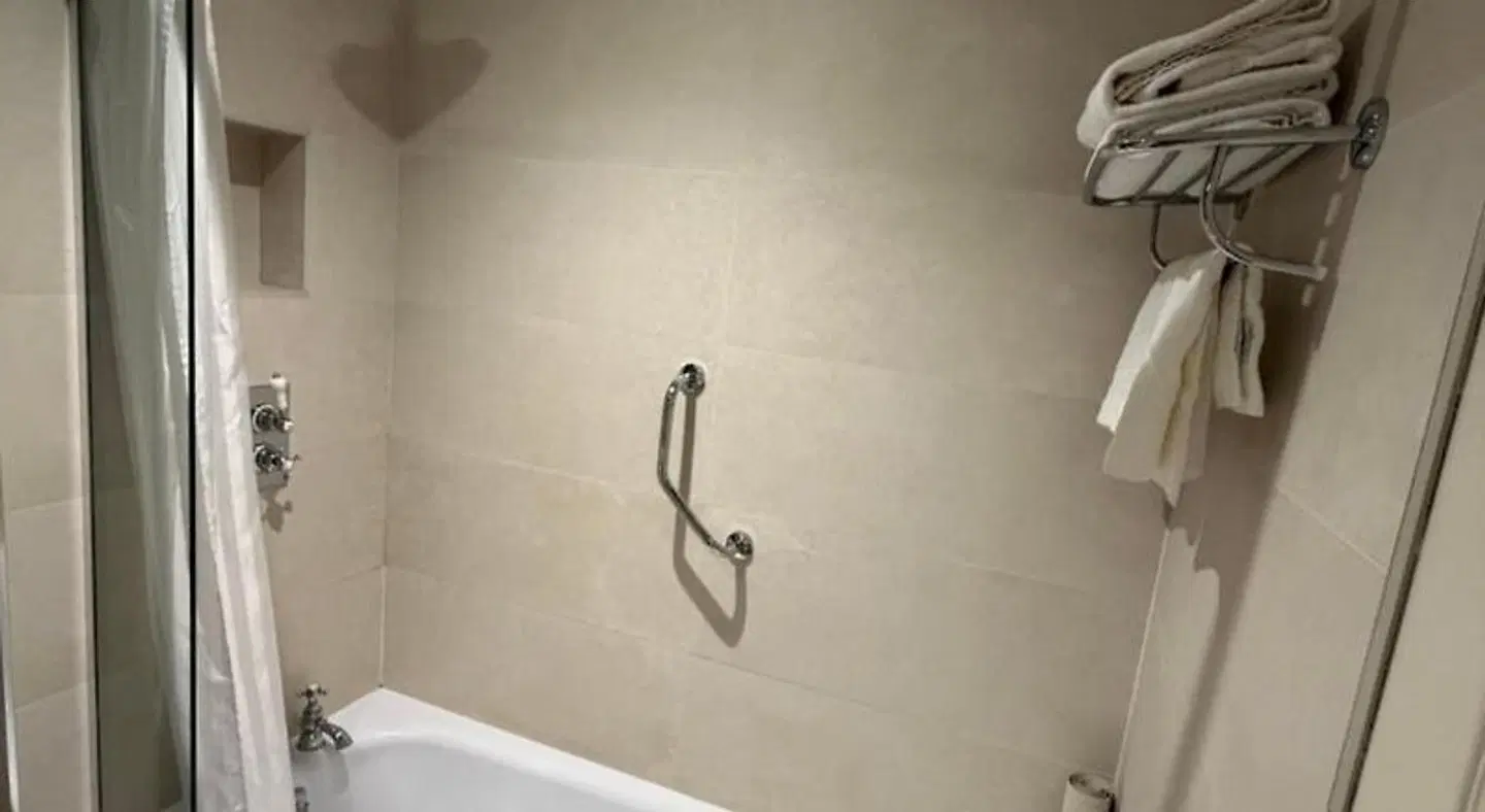 The West Cork Hotel Badezimmer