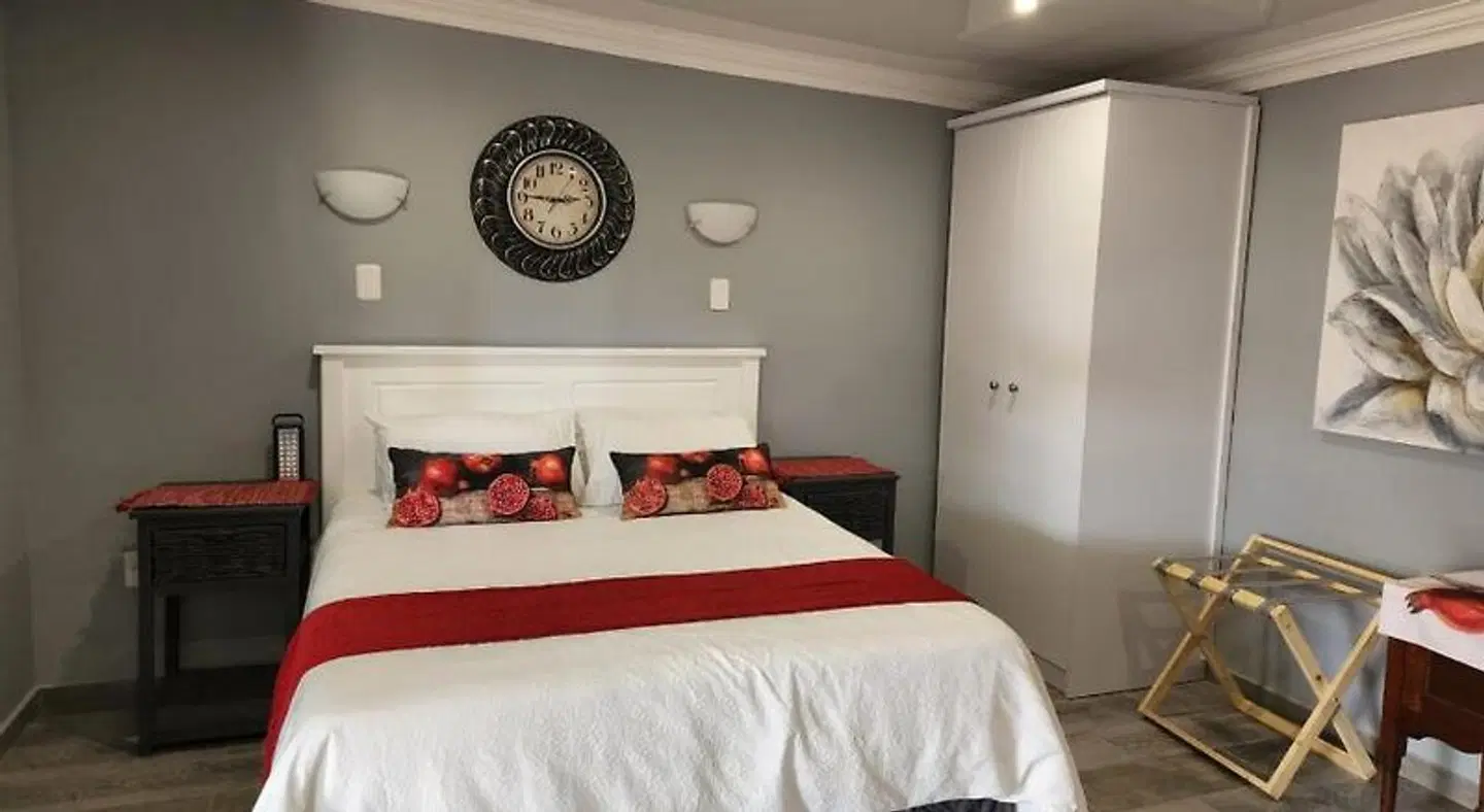 Graceland Guest House ROOM_EXAMPLE