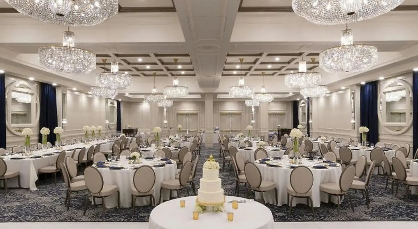 Hotel Saint Louis, Autograph Collection Restaurant