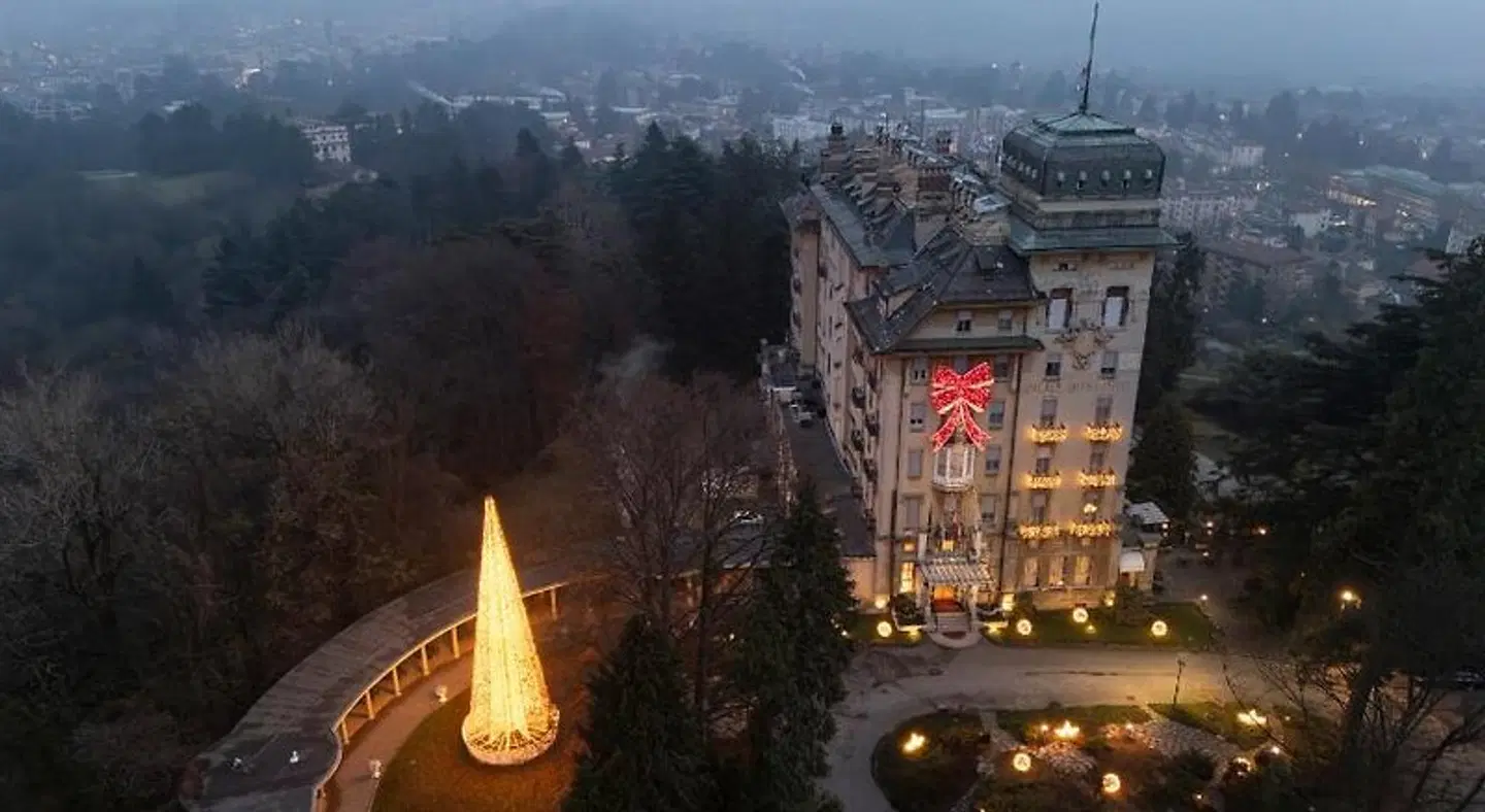 Palace Grand Hotel Varese EXTERIOR