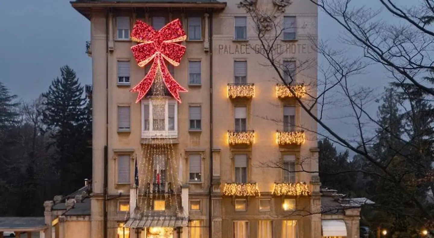 Palace Grand Hotel Varese EXTERIOR