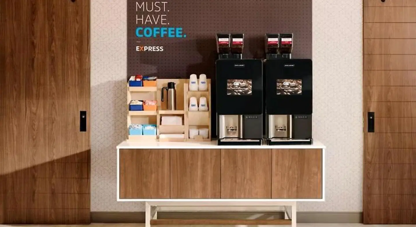 Holiday Inn Express Glenwood Springs (Aspen Area) by IHG LOUNGE_LOBBY