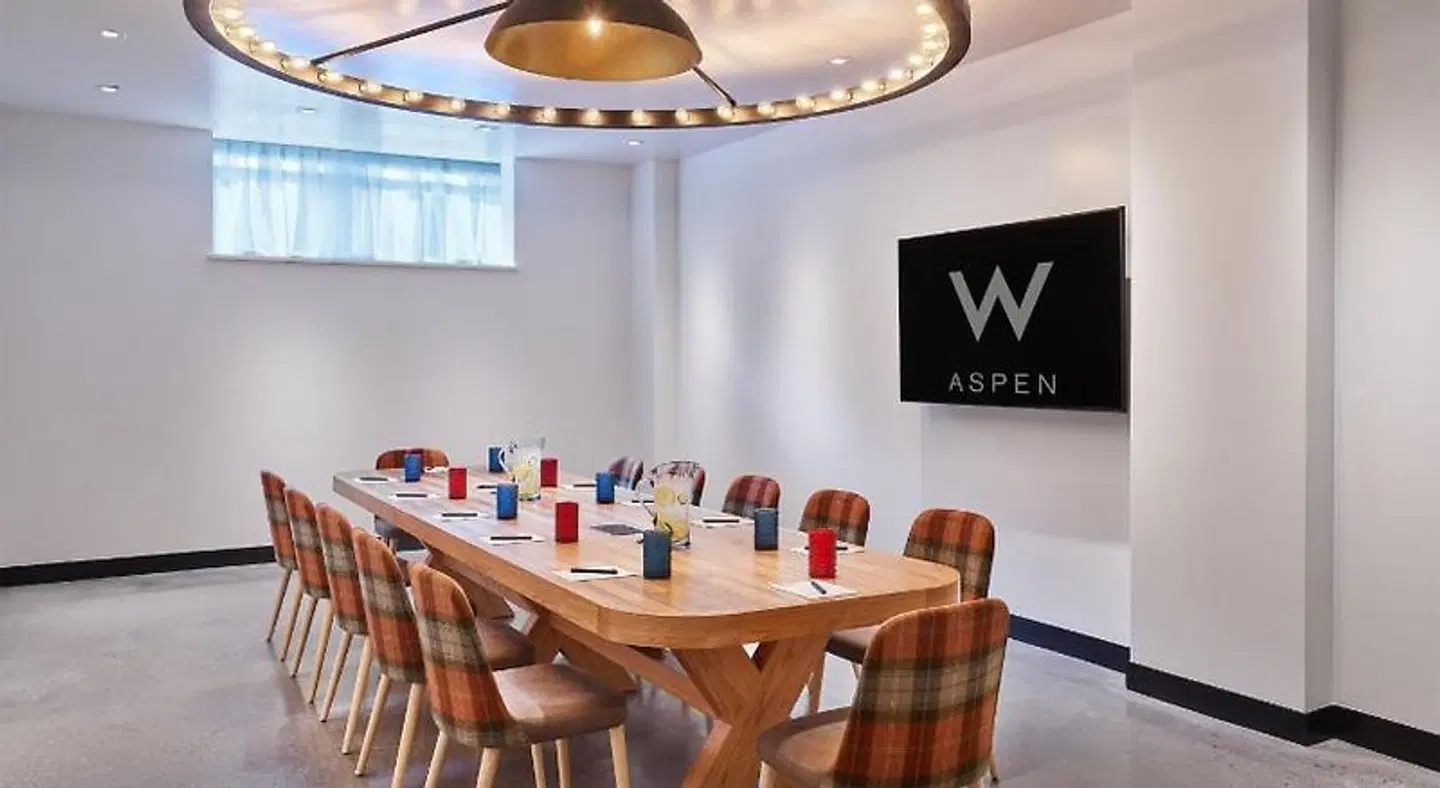 The Sky Residences at W Aspen Konferenz