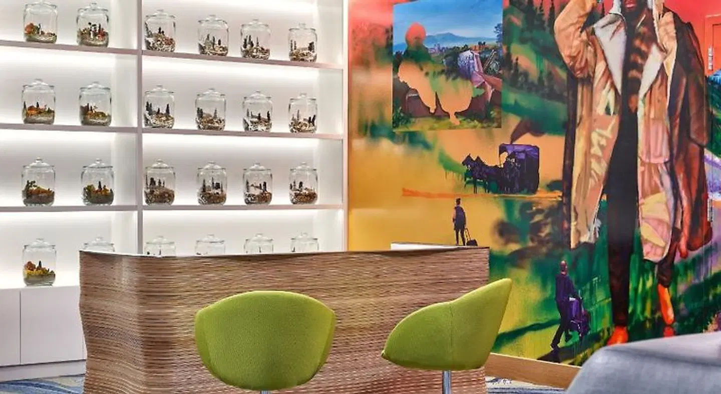 The Sky Residences at W Aspen Bar