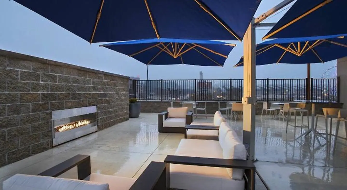 Fairfield by Marriott Inn & Suites St. Louis Downtown Terrasse