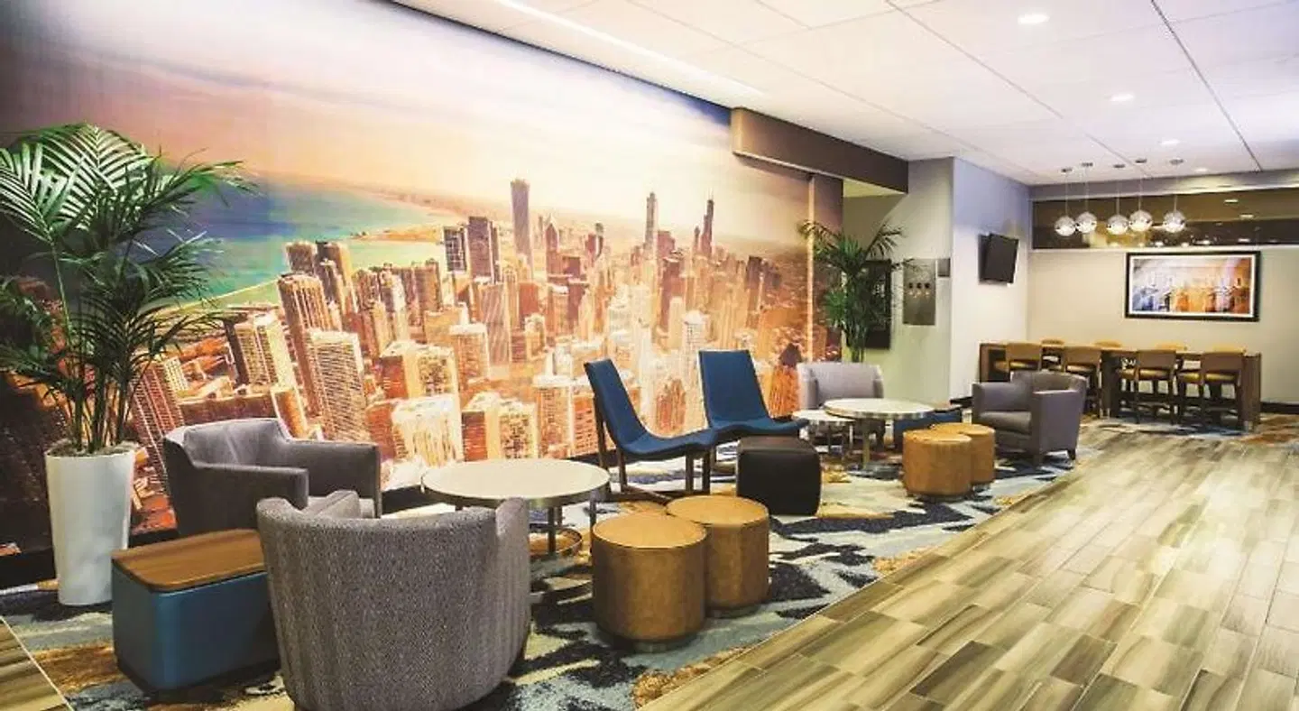 La Quinta Inn & Suites by Wyndham Chicago Downtown LOUNGE_LOBBY