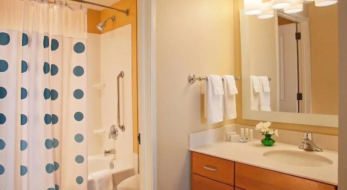 TownePlace Suites by Marriott Medford Badezimmer