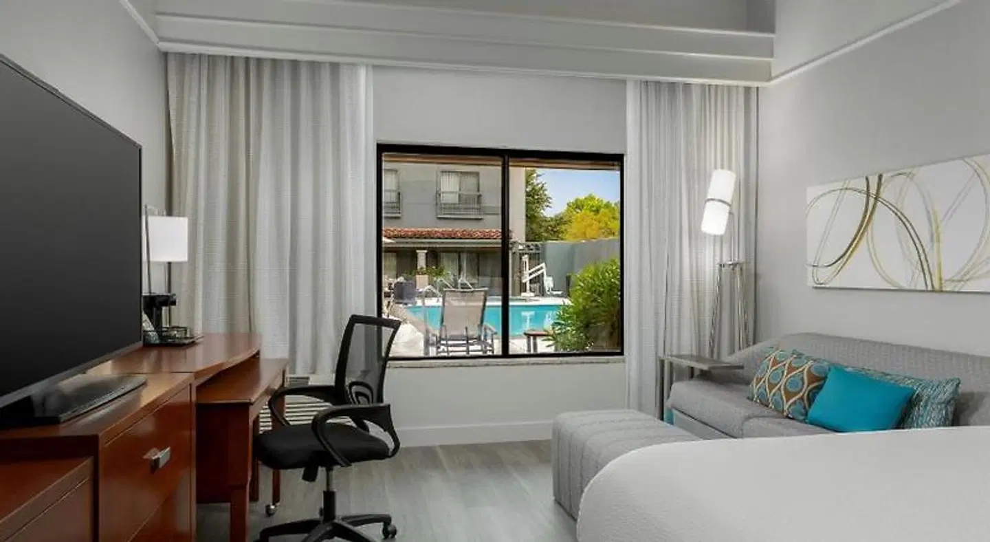 Courtyard by Marriott Houston-West University ROOM_EXAMPLE