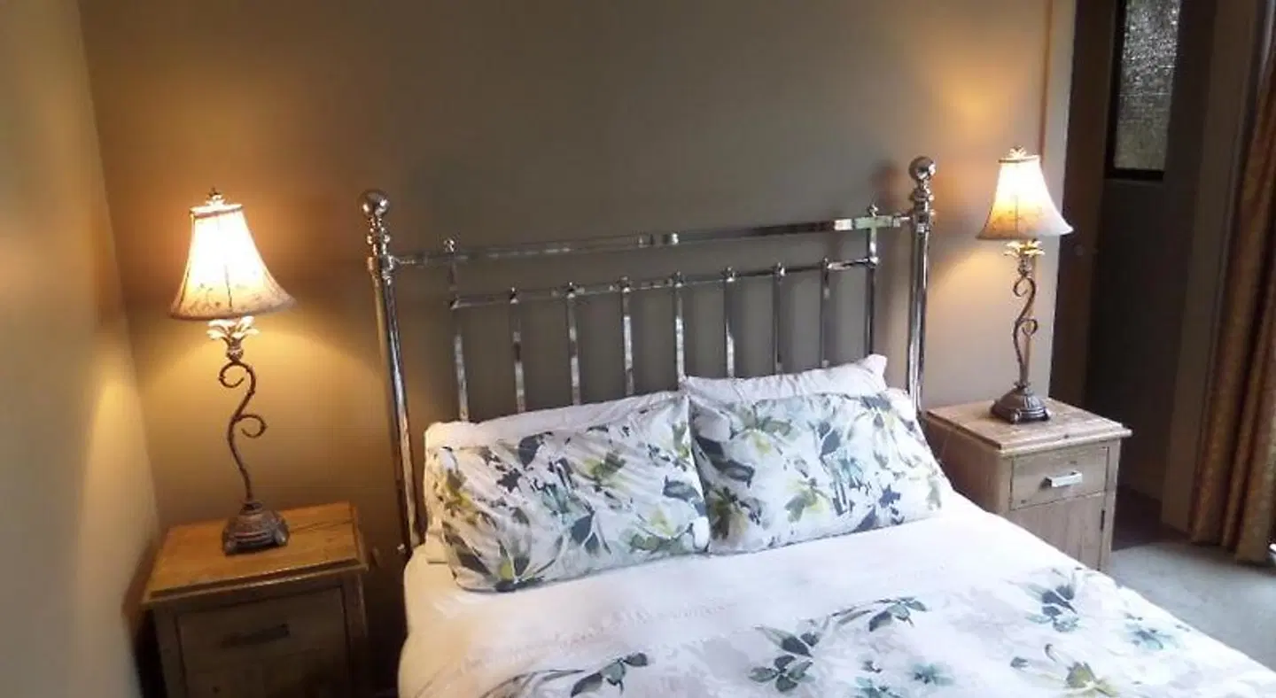Designer Cottage ROOM_EXAMPLE