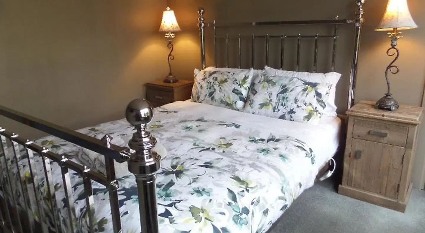 Designer Cottage ROOM_EXAMPLE