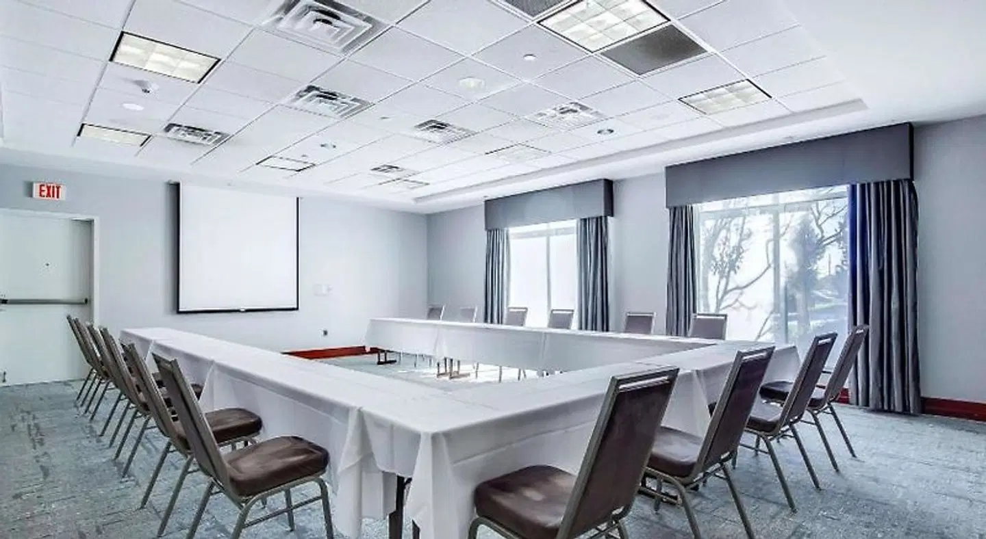 Hilton Garden Inn Louisville Northeast Konferenz