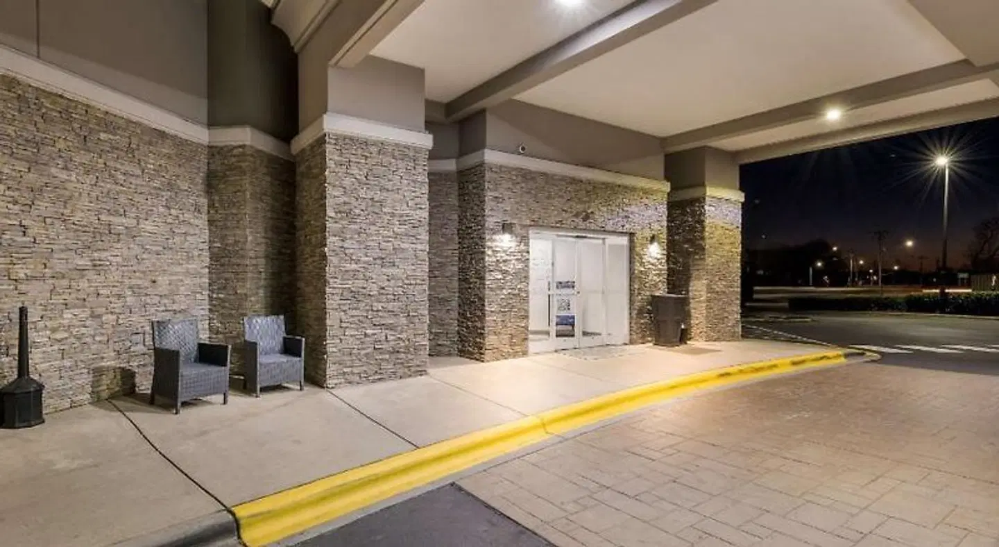 Hampton Inn & Suites Charlotte-Airport Hallenbad