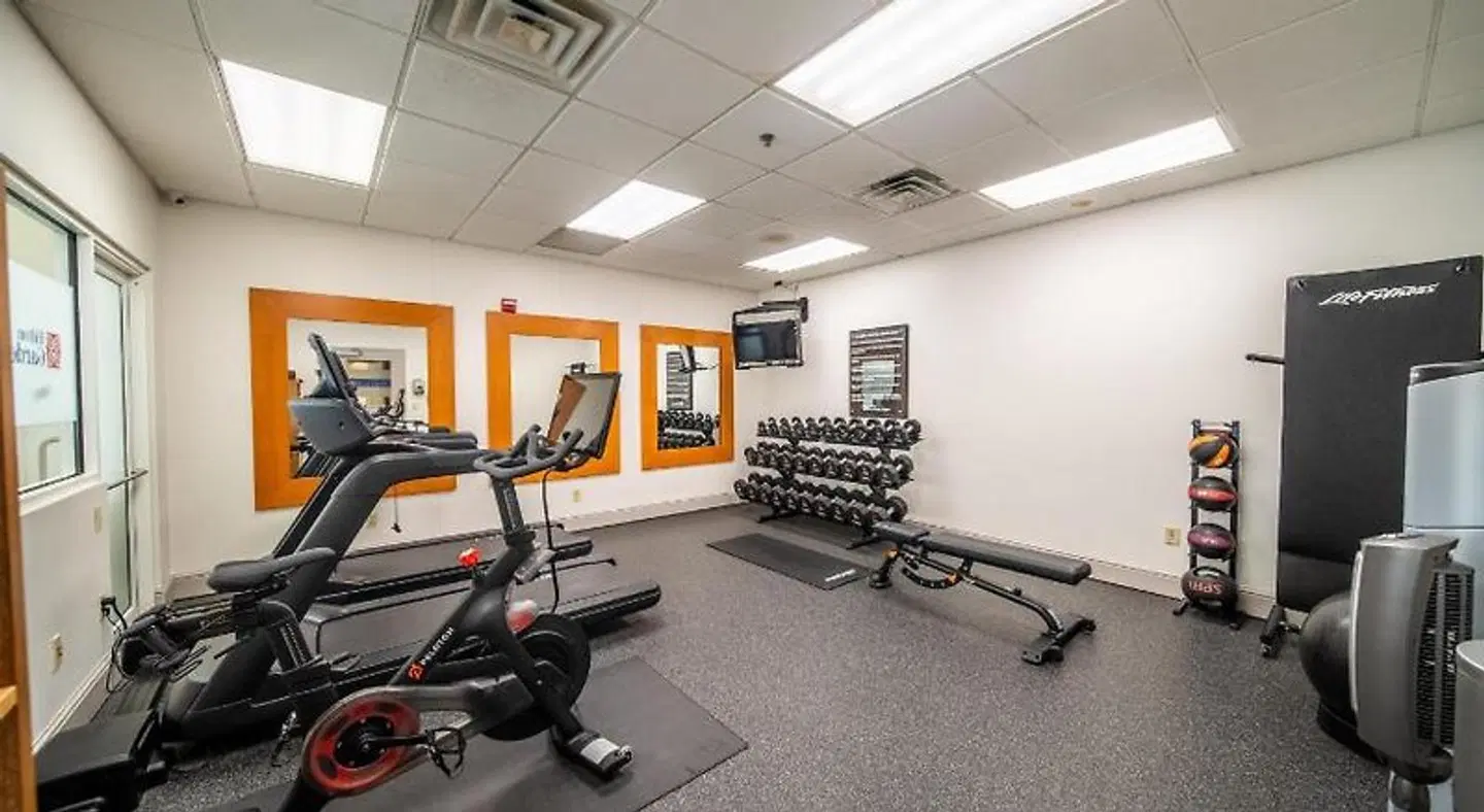 Hilton Garden Inn Rochester Downtown SPORTS_AND_LEISURE