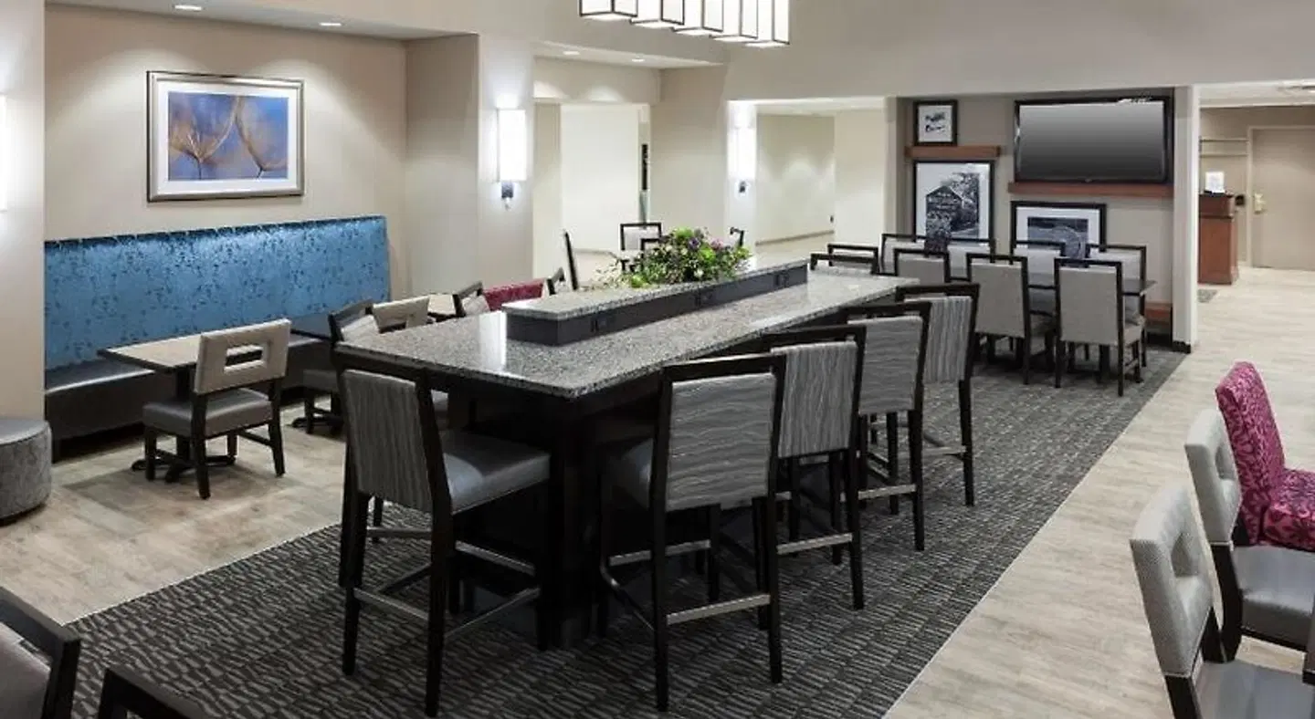 Hampton Inn & Suites Davenport Konferenz