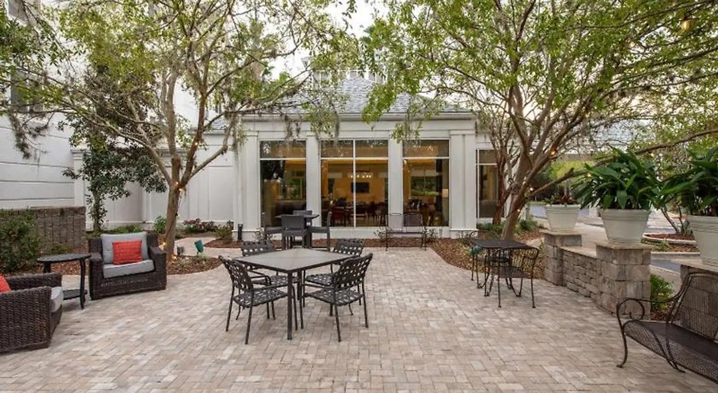 Hilton Garden Inn Tallahassee Terrasse