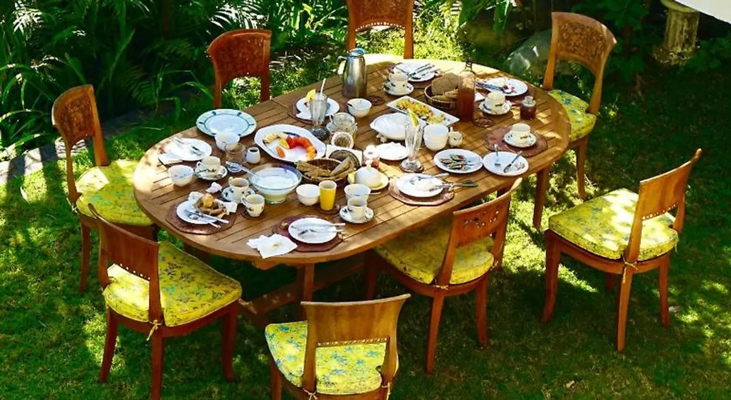 Gunung Paradis Retreat Restaurant