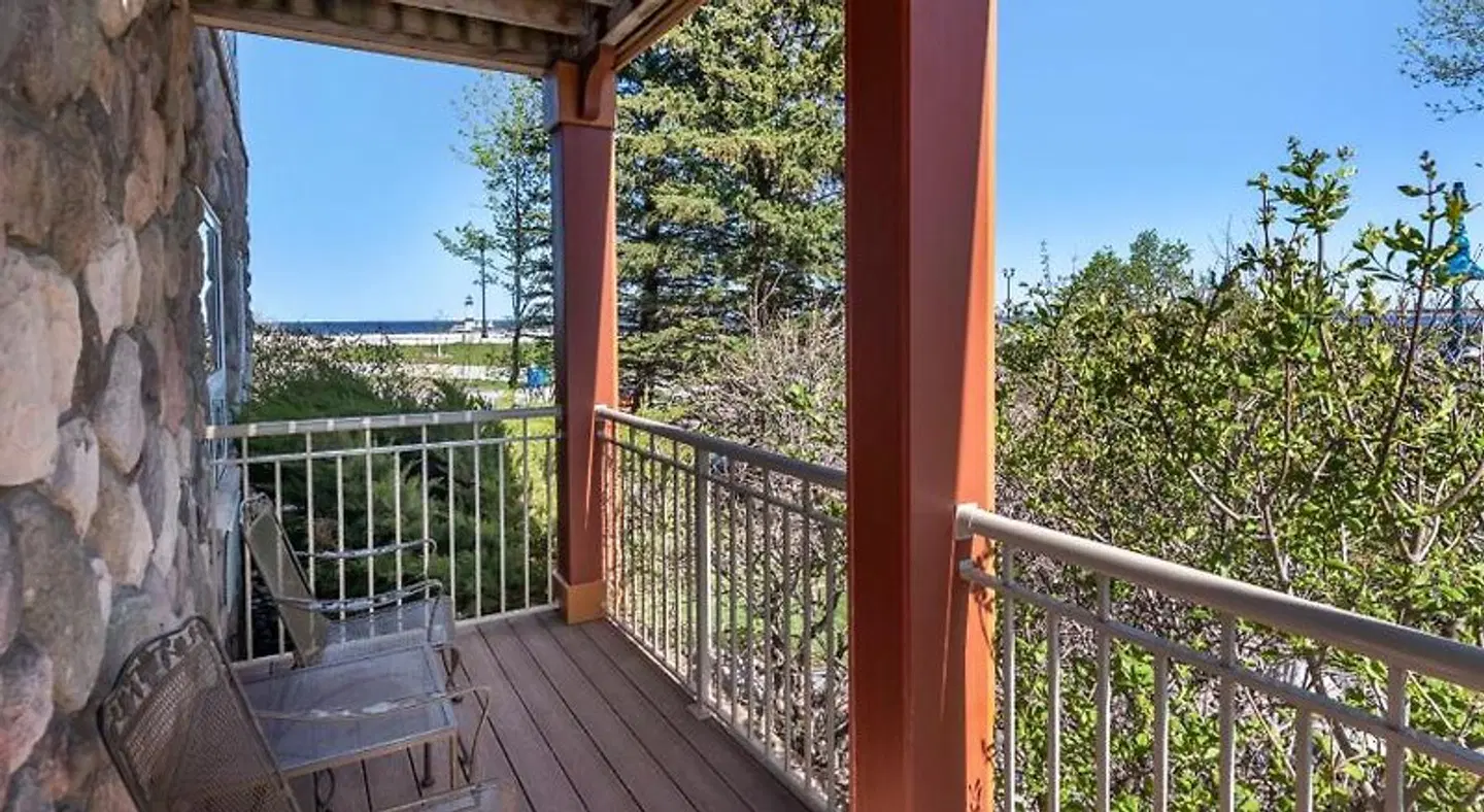 Lift Bridge Lodge, Ascend Hotel Collection Terrasse