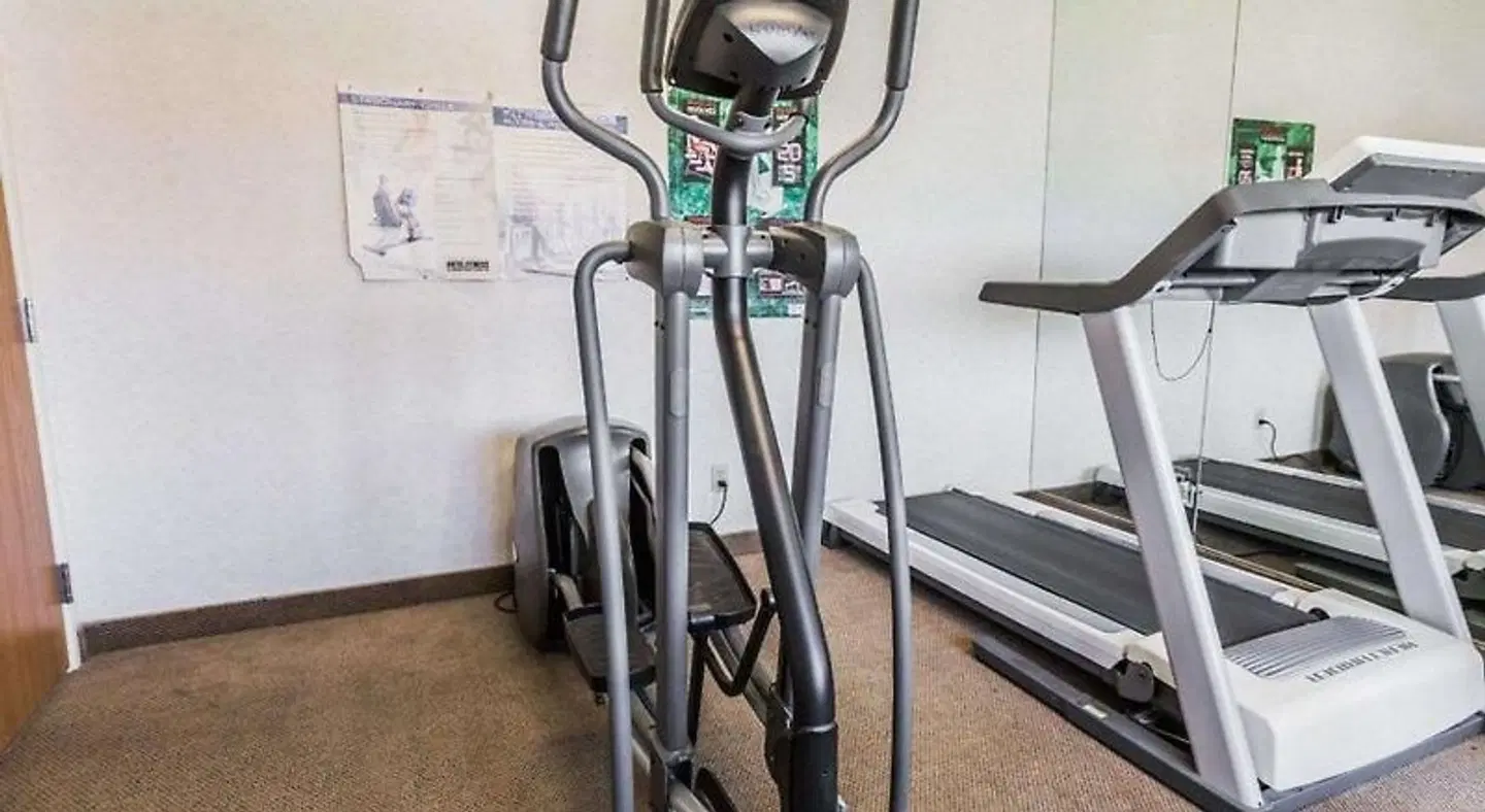 Quality Inn & Suites Montrose SPORTS_AND_LEISURE