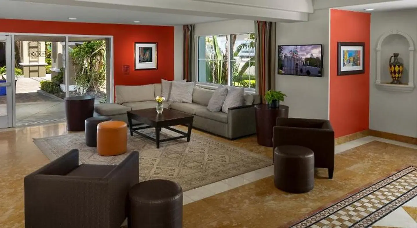 Portofino Inn and Suites Anaheim Hotel LOUNGE_LOBBY