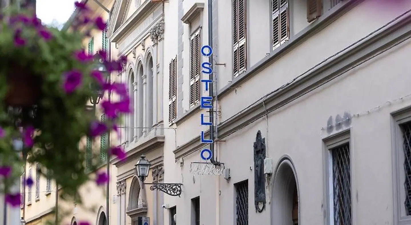 Hostel Archi Rossi EXTERIOR