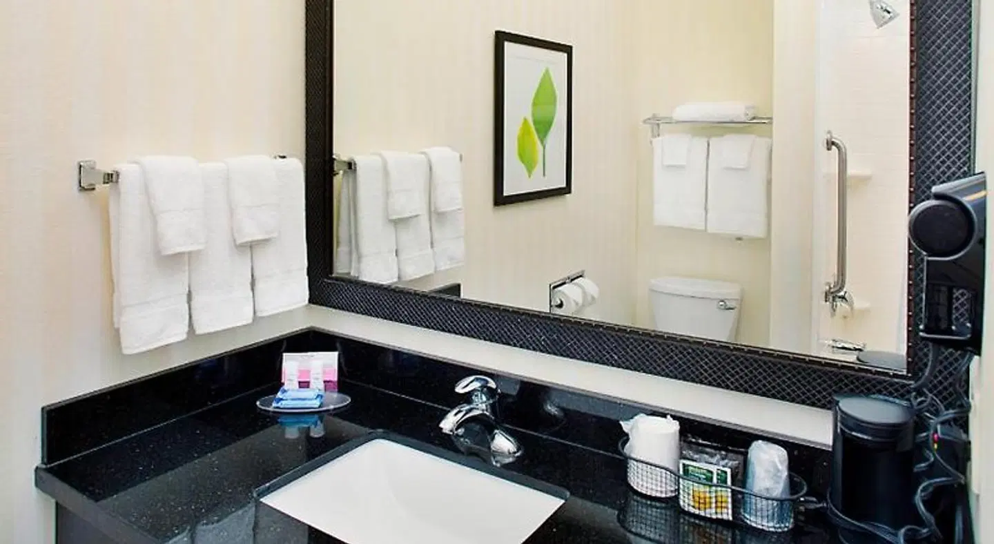 Fairfield by Marriott Inn & Suites Jonesboro ROOM_EXAMPLE