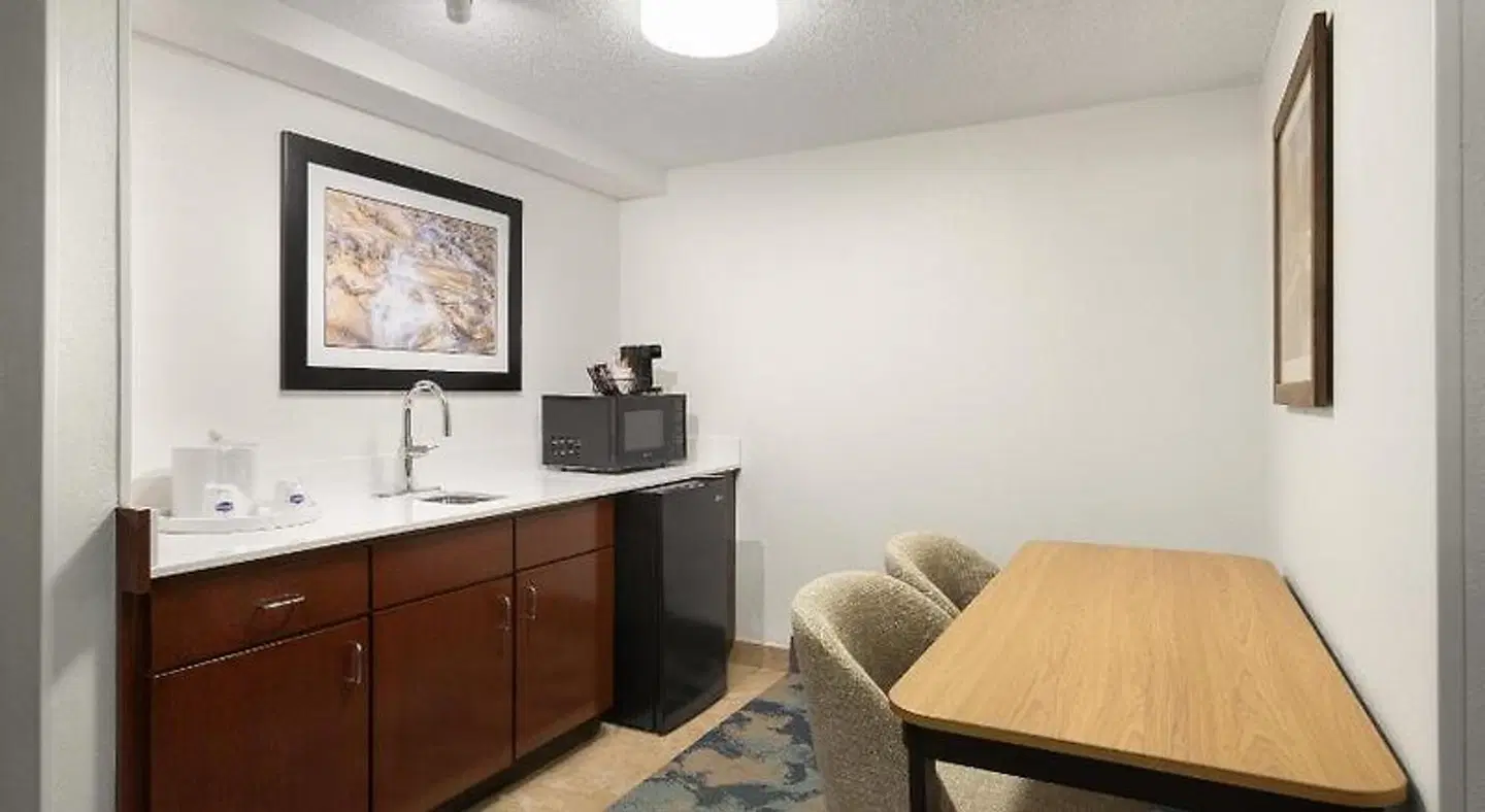Hampton Inn Helen ROOM_EXAMPLE