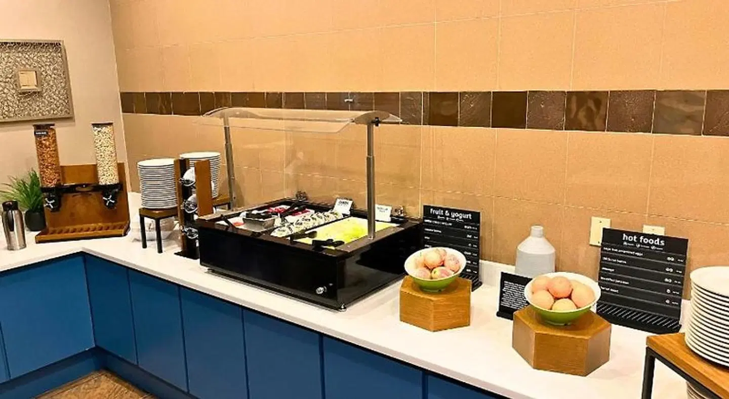 Holiday Inn & Suites Tallahassee Conference Ctr N by IHG Restaurant