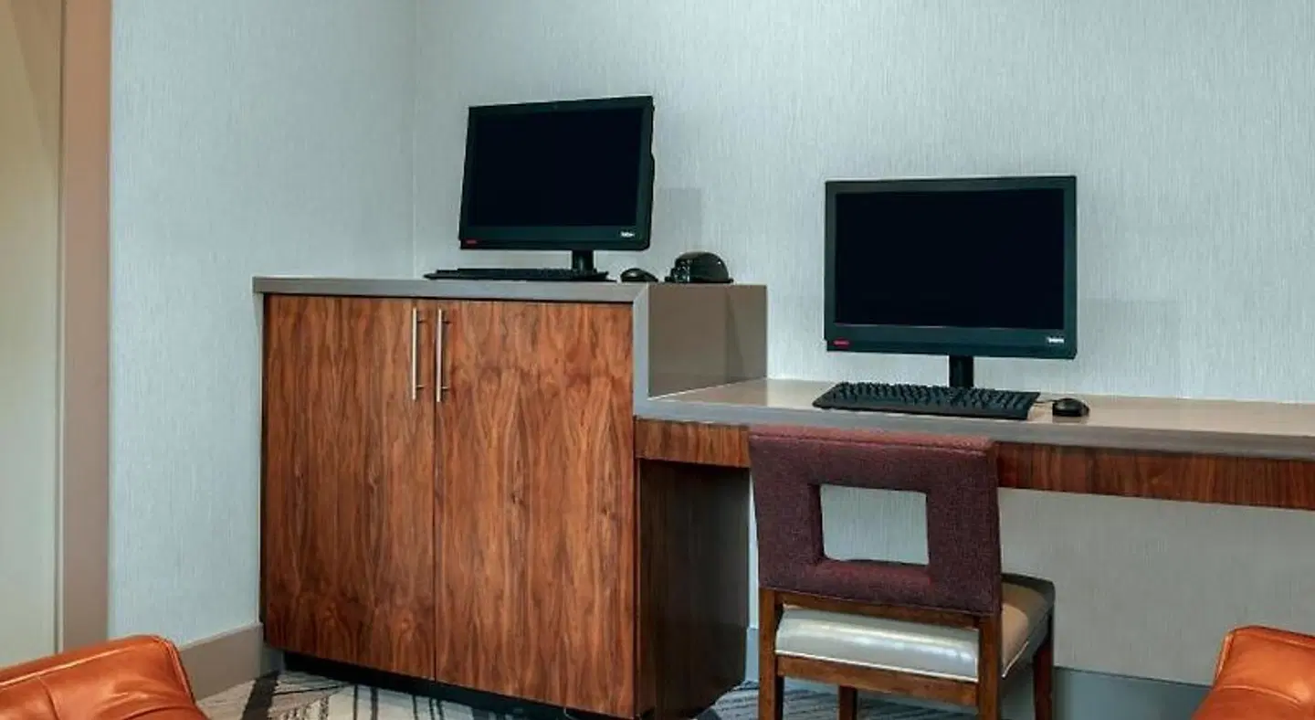 Four Points by Sheraton Fort Lauderdale Airport - Dania Beach ROOM_EXAMPLE