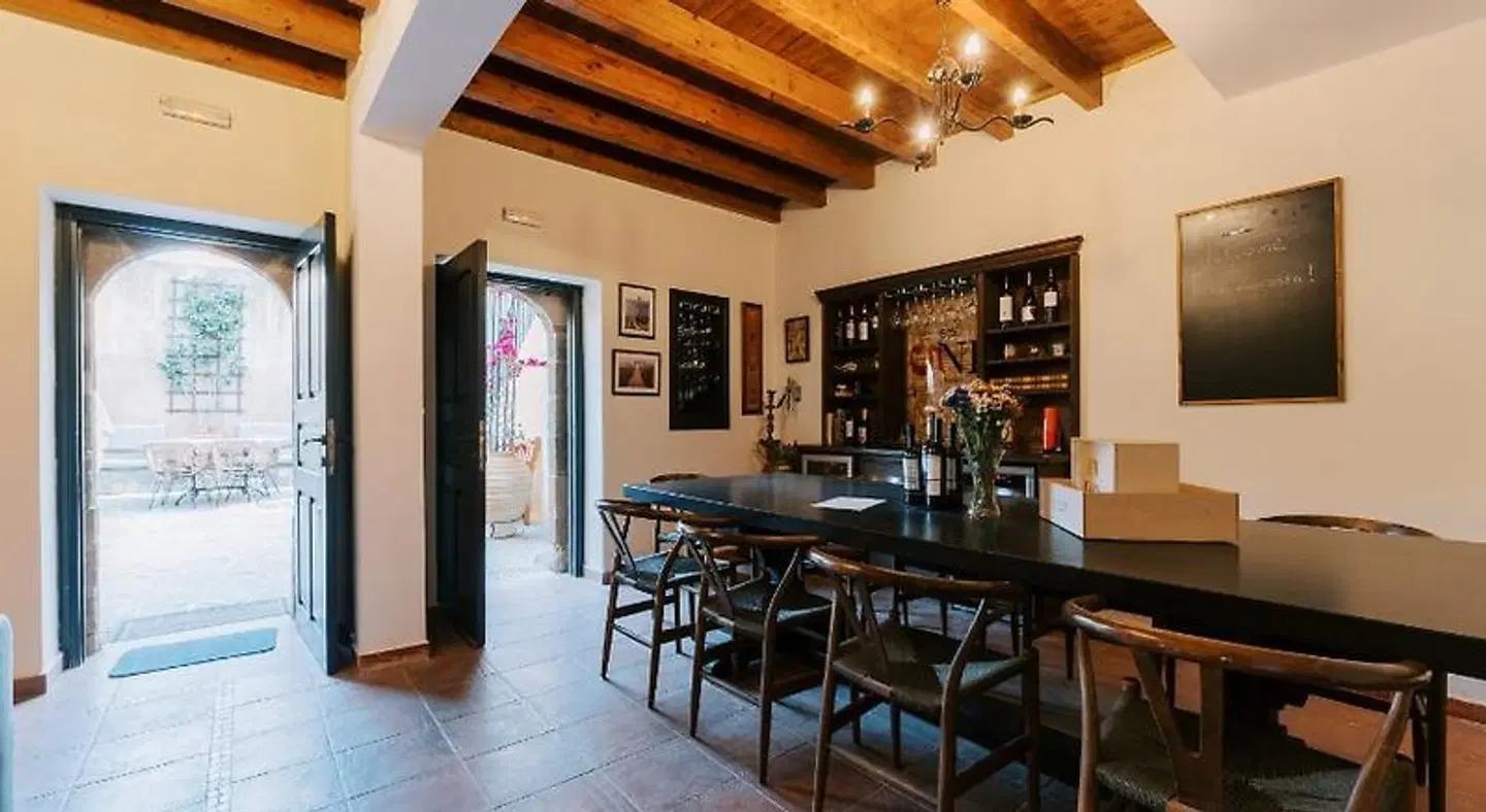 Zacosta Villa Bar
